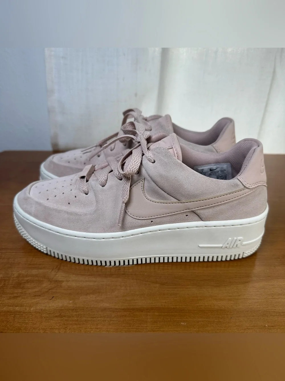 Nike Air Force 1 Sage Low Sneakers Women’s Size 7